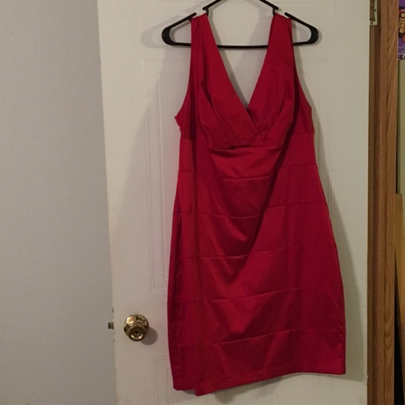 Daring Bisou Bisou Dress - Picture 8 of 8